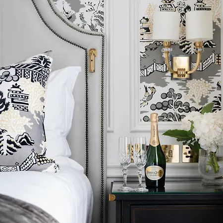 The Kensington Hotel-2